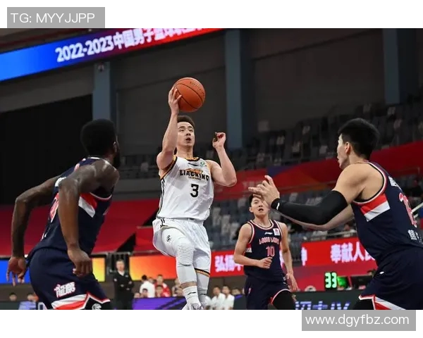 CBA联赛精彩对决辽宁队迎战山东队直播全程回顾与分析